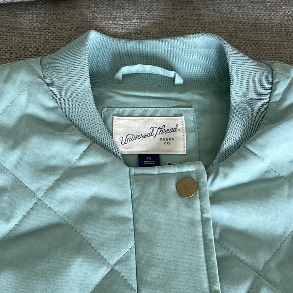 Spring Quilted Jacket - Picture 3 of 7